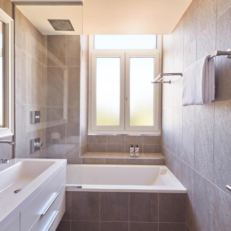 Hôtel Barrière Le Royal La Baule - Chambre Prestige avec Vue sur la Mer - 1