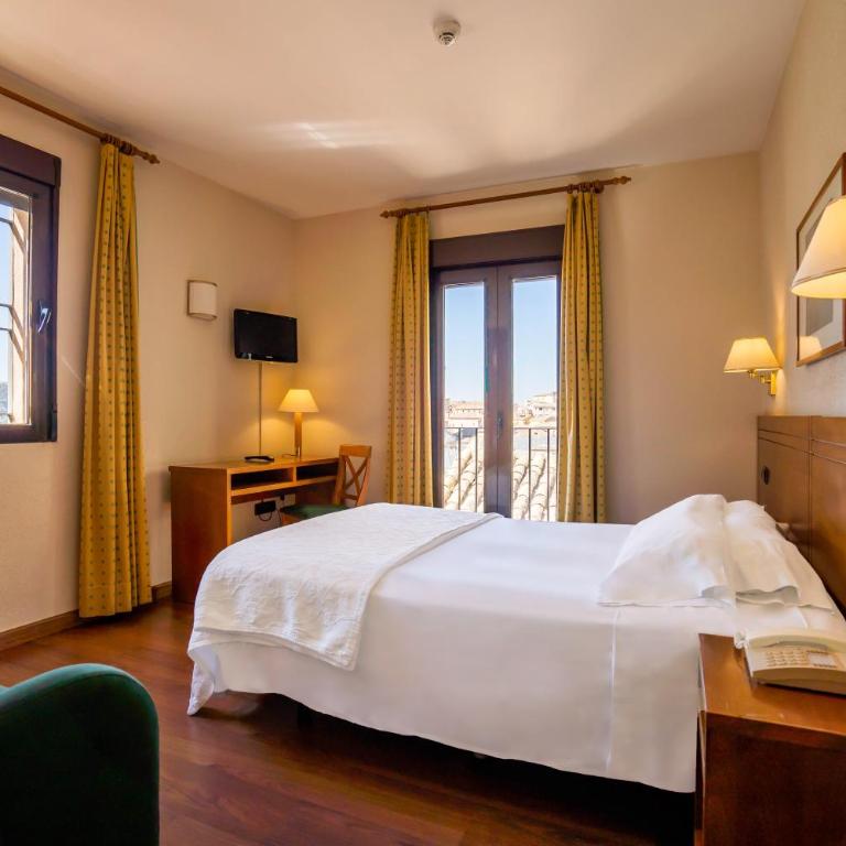 YIT Conquista de Toledo - Habitación Doble con vistas a la catedral - 1 o 2 camas - 8