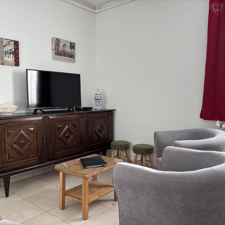 Maison confortable à Villard-de-Lans - 8 couchages, WiFi, parking gratuit, proche des pistes et du centre. - FR-1-548-5 - Casa Vacanze (8 Adulti) - 5