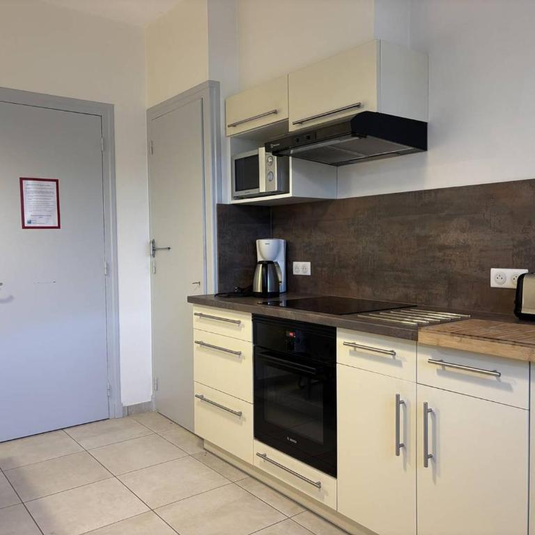 Maison confortable à Villard-de-Lans - 8 couchages, WiFi, parking gratuit, proche des pistes et du centre. - FR-1-548-5 - Casa Vacanze (8 Adulti) - 7