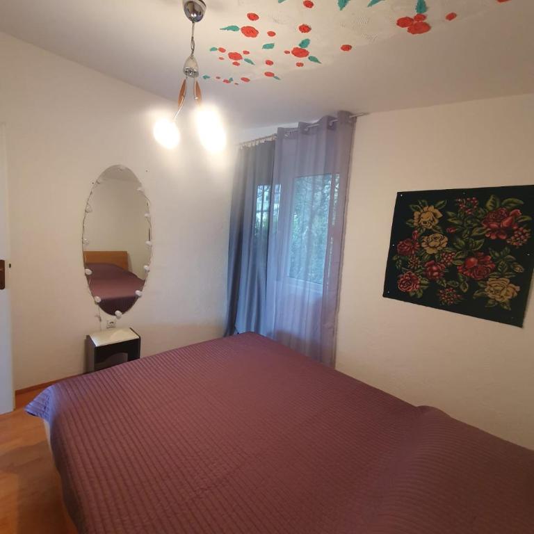 Traumhafte Wohnung mit Meerblick in Sutomore - Apartman sa 1 Spavaćom Sobom - 4