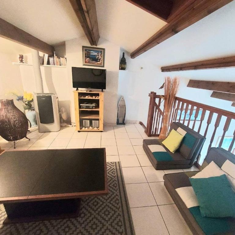 Appartement 2 pièces mezzanine climatisé avec piscine et parking privé à Marseillan - FR-1-326-789 - Appartement - 5