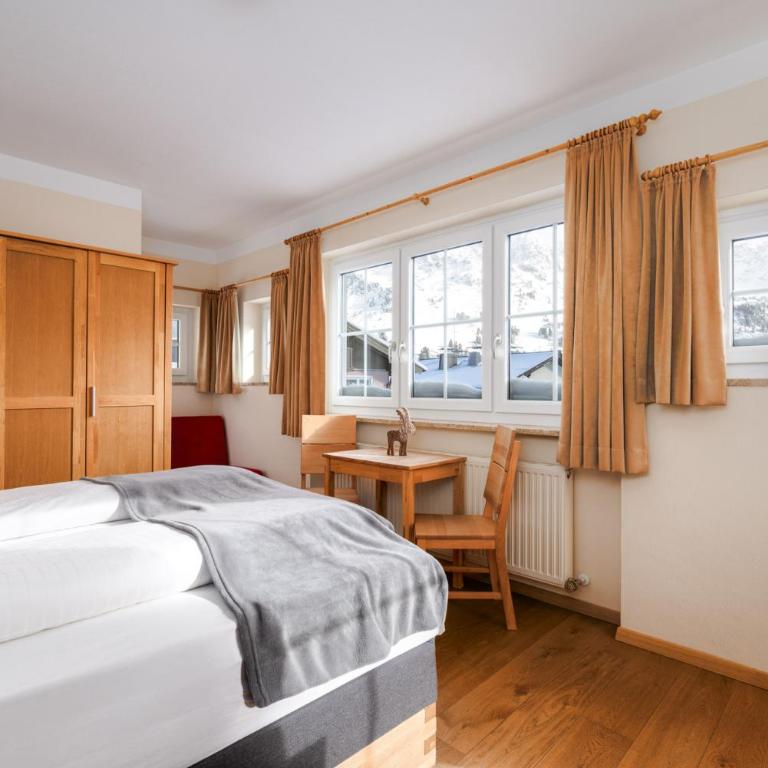 Hotel Tauernglöckl - Superior Suite - 9