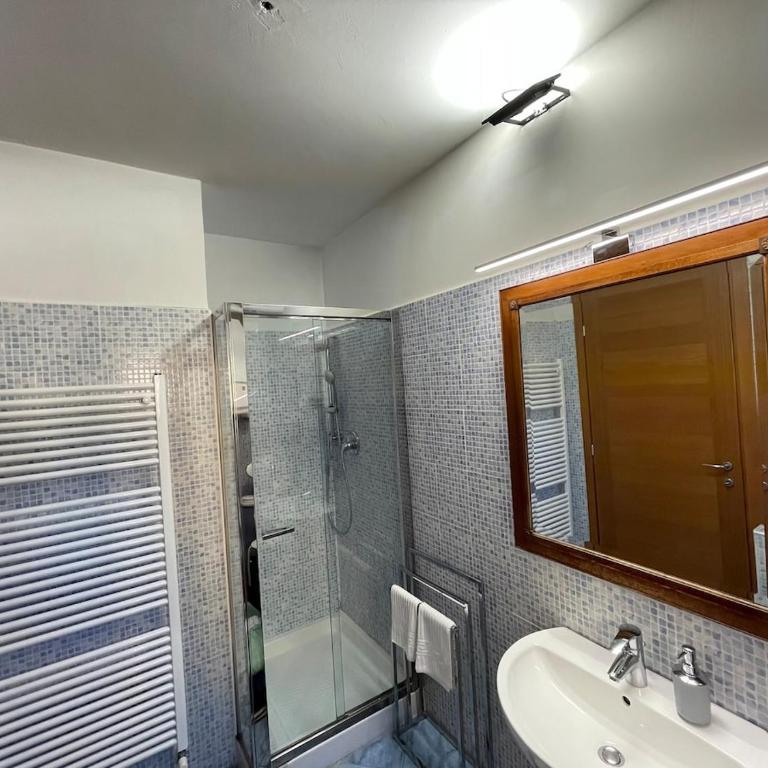 Loft del Pratello - Apartment with Balcony - 10
