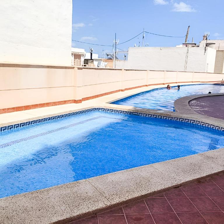 Oasis del Sol - Three-Bedroom Apartment - 18