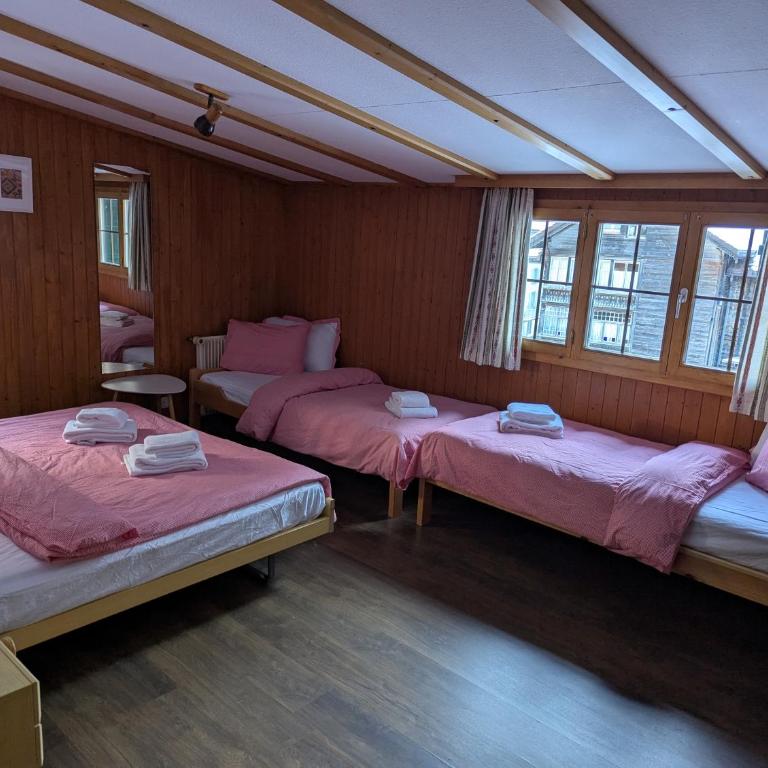 Hotel Schützen Lauterbrunnen - Vierbettzimmer - 4