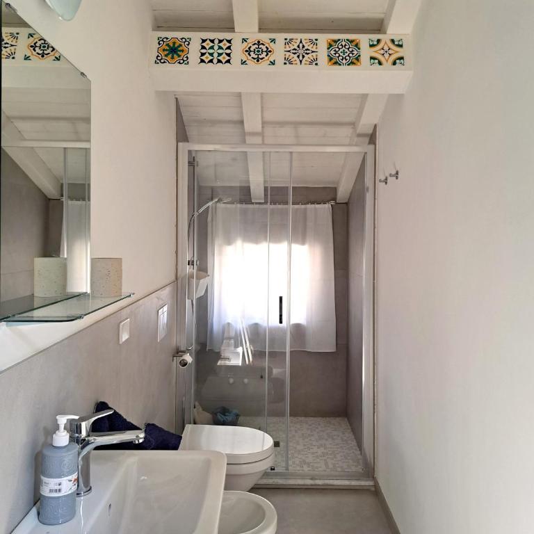 Casa Linda - Two-Bedroom House - 13