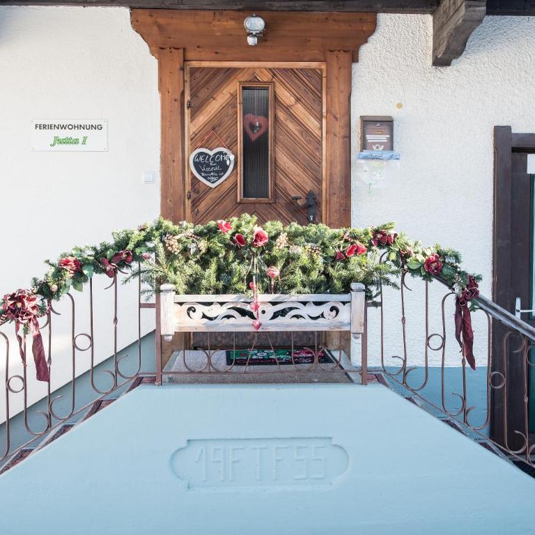 Ferienwohnungen Jutta - Apartment mit 5 Schlafzimmern - auf 2 Ebenen - 9