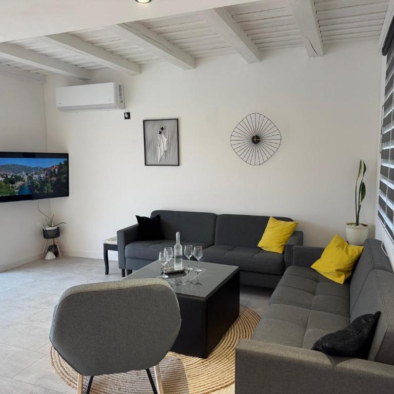 Village Pool Villa Silentium - Three-Bedroom Villa - 10