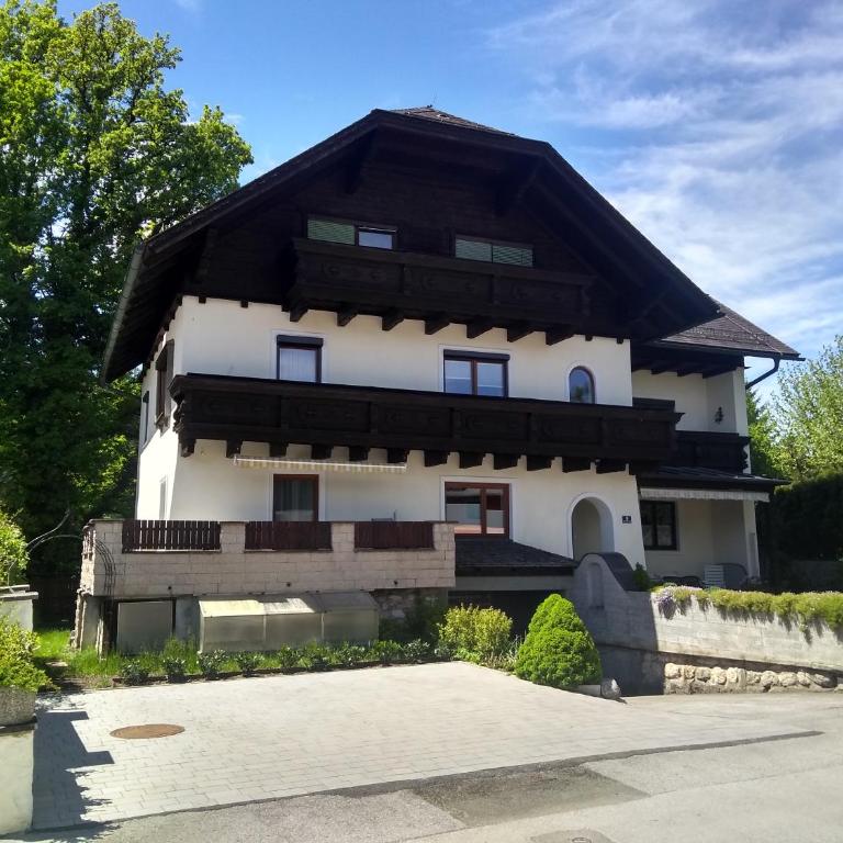 Gästewohnung Schlossblick - Apartment mit 2 Schlafzimmern - 32