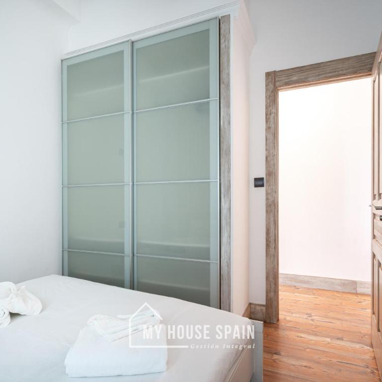 MyHouseSpain - Piso reformado en el centro - Apartamento de 3 dormitorios - 8