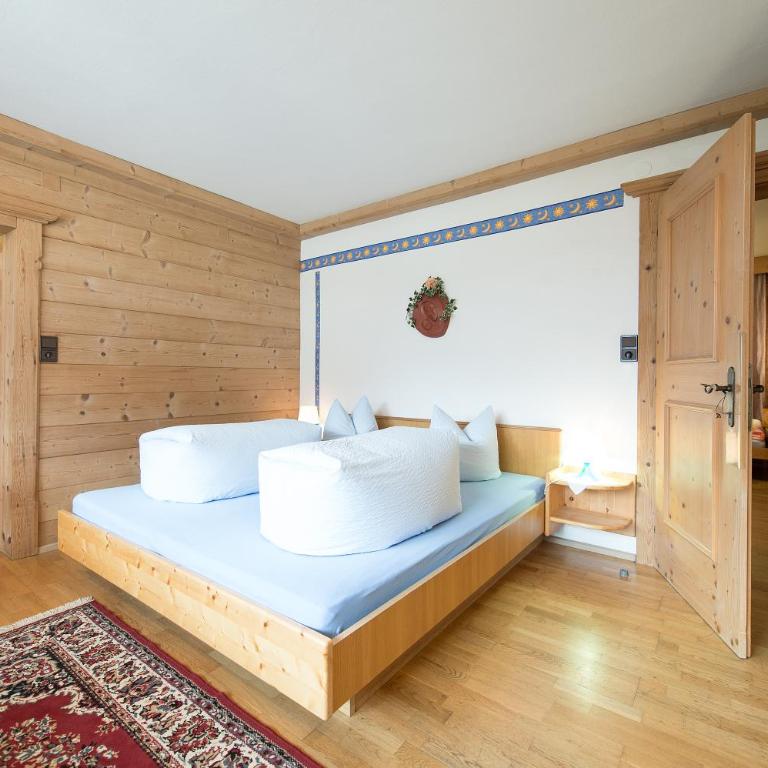 Ferienwohnungen Jutta - Apartment mit 5 Schlafzimmern - auf 2 Ebenen - 16