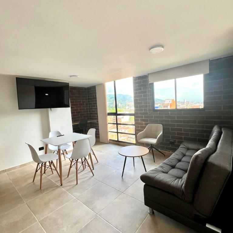 Hermoso Apartamento con excelente ubicación en Sabaneta - Apartamento de 1 dormitorio - 2
