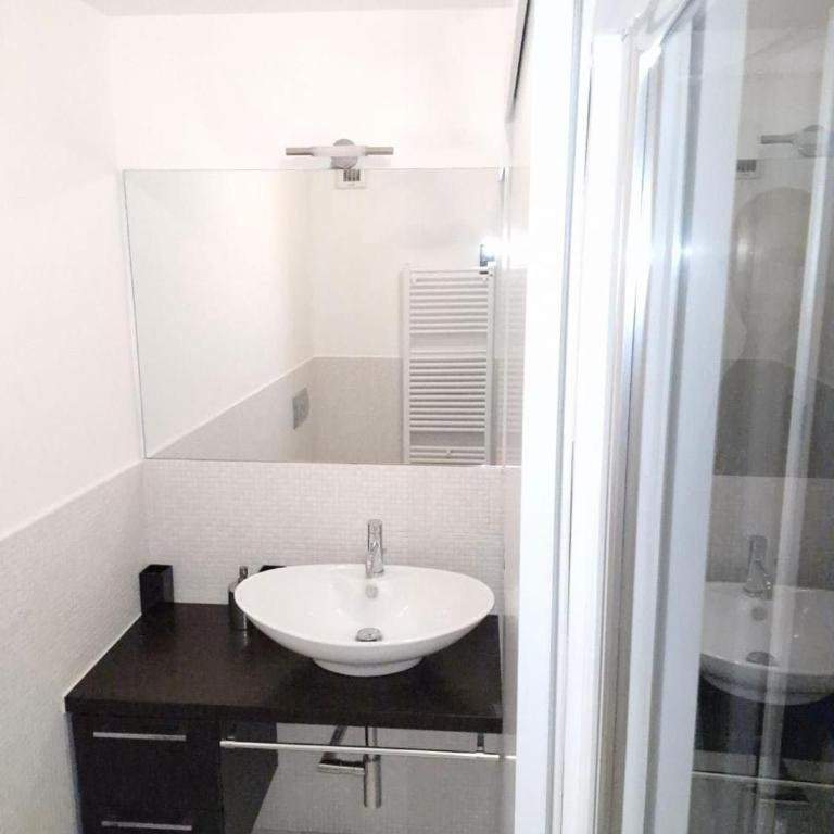 Casa di fronte alle piste da sci campo da golf - Three-Bedroom Apartment - 11