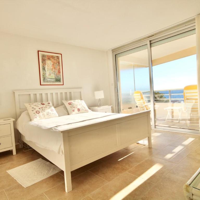 The Penthouse - Three-Bedroom Apartment - 3