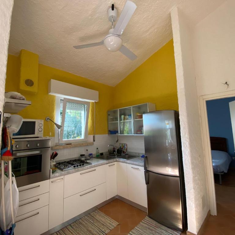 Villa trilocale CON SPIAGGIA E PISCINA incluse - Taunus Vacanze Villa Primule - Casa con 2 Camere da Letto - 14