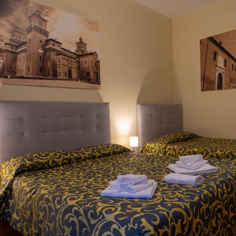 CameraCafè - Triple Room with Shared Bathroom - 1