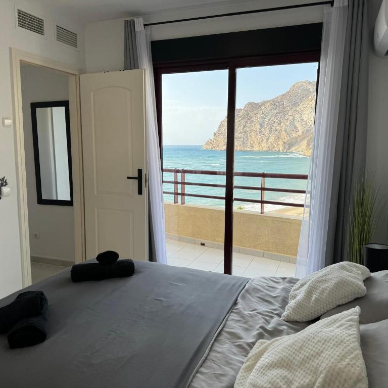 Apartamento Aloha Duplex II, Primera Linea de Playa - Apartamento de 3 dormitorios - 4
