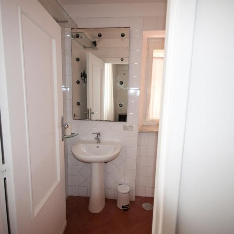 Residenza Le Rose - Appartamento con 1 Camera da Letto - 18