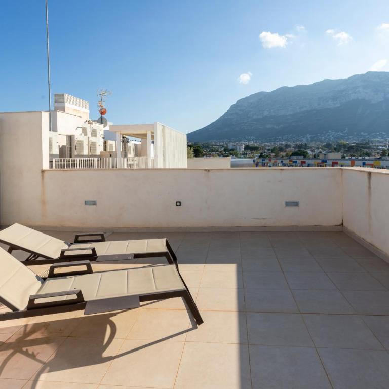 Marina Real II Atico by BookinDenia - Two-Bedroom Apartment - 31
