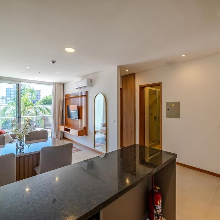 206 Emerald! Boutique Building - Walk to the Shopping del Sol! - One-Bedroom Apartment - 22