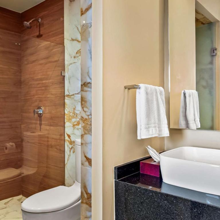 Hampton By Hilton Queretaro Juriquilla - Queen Room with Two Queen Beds - Non-Smoking - 6