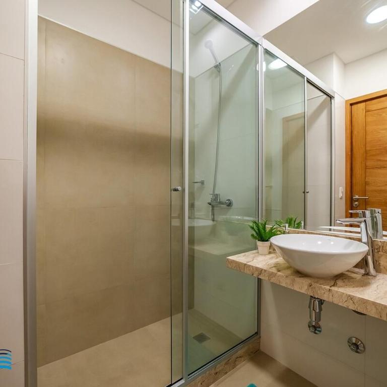 301 Emerald! Boutique building steps from the Shopping del Sol! - One-Bedroom Apartment - 15