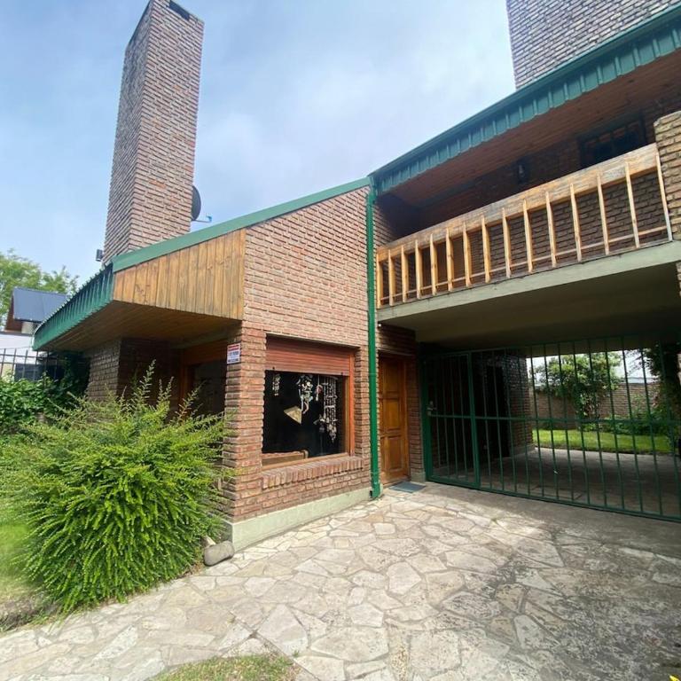 Cabaña hasta para 6 personas en San Martin de los Andes - Two-Bedroom Chalet - 1