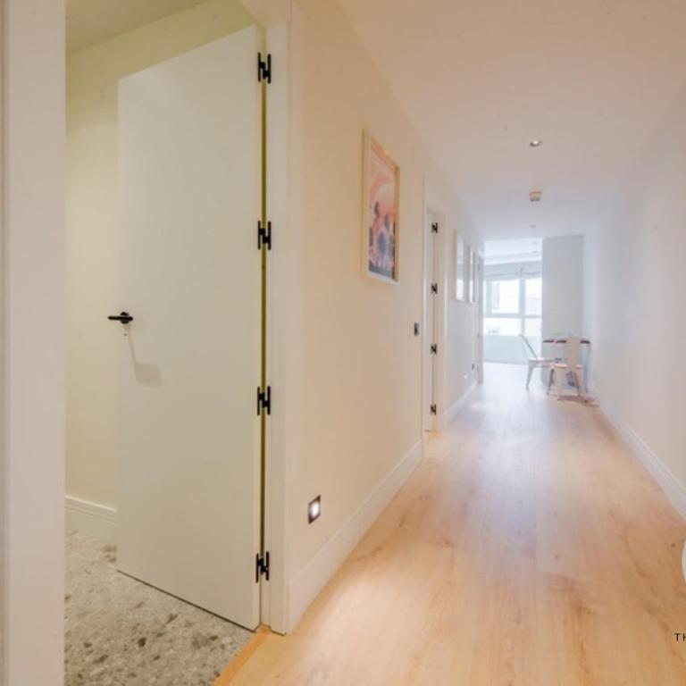 Malasaña Escapada para 6 , descubre San Bernardo 20 E3 - Apartamento de 2 dormitorios - 10