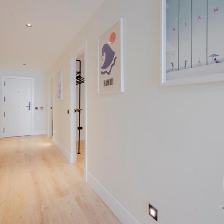 Malasaña Escapada para 6 , descubre San Bernardo 20 E3 - Apartamento de 2 dormitorios - 6