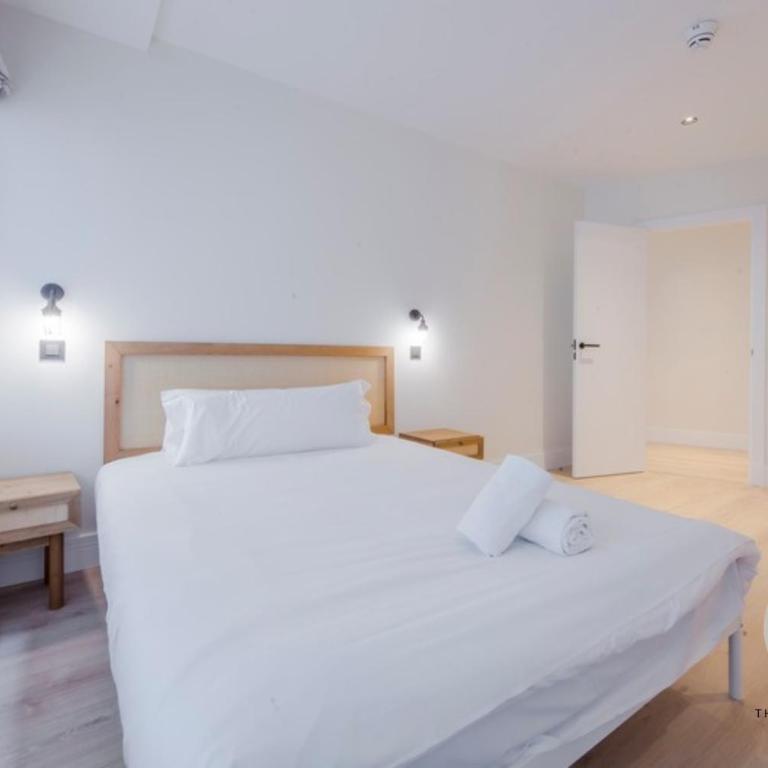 Malasaña Escapada para 6 , descubre San Bernardo 20 E3 - Apartamento de 2 dormitorios - 23