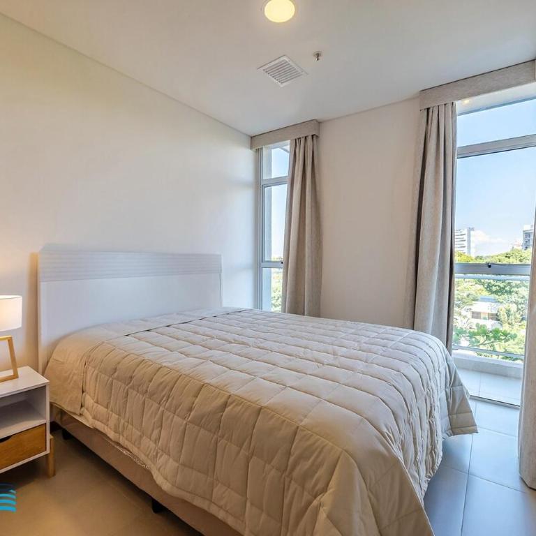 302 Emerald! Brand new and steps from the Shopping del Sol! - Two-Bedroom Apartment - 12