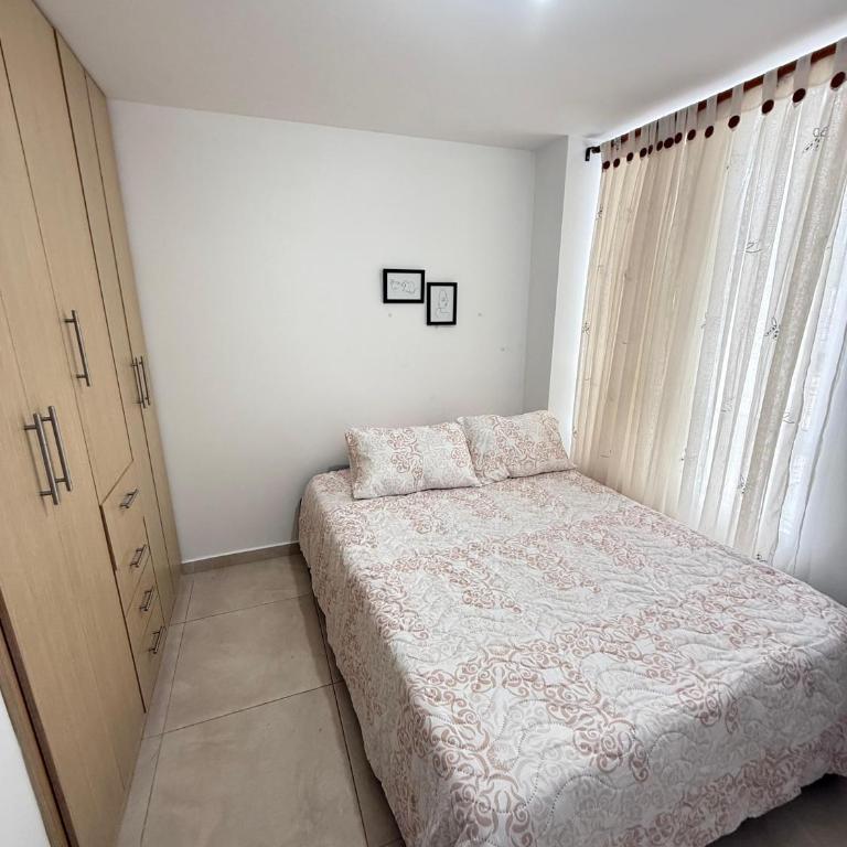 Apartamento al frente del hospital san jose y la facultad de medicina - Apartamento de 2 dormitorios - 18