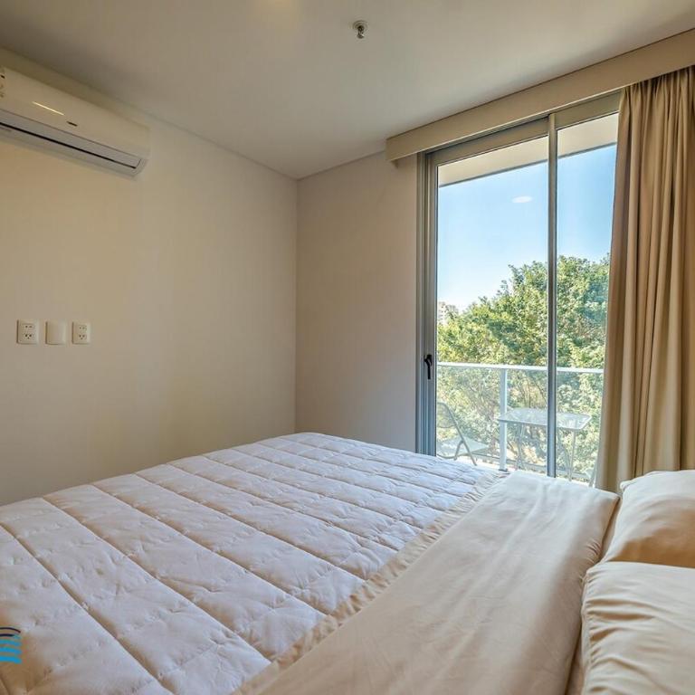 303 Emerald! Nuevo Steps away from the Shopping del Sol! 90 m2 y Gge - Apartamento de 2 dormitorios - 18