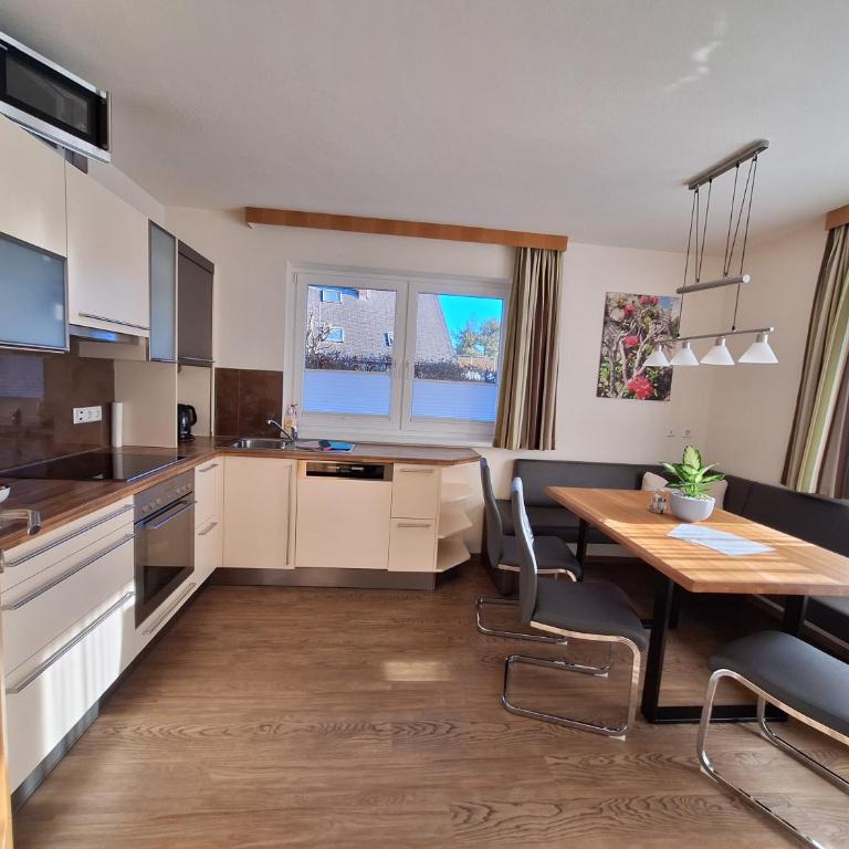 Die Schladmingerin - Apartment mit 3 Schlafzimmern und Balkon - 13