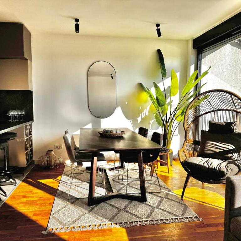 Vracar-Luxury Penthouse - Three-Bedroom Loft Apartment - 31