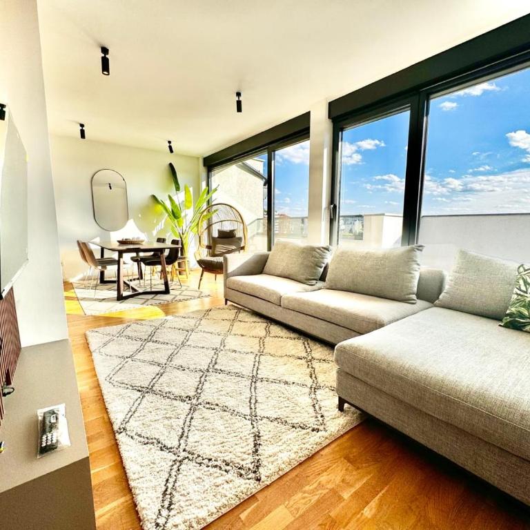 Vracar-Luxury Penthouse - Three-Bedroom Loft Apartment - 1