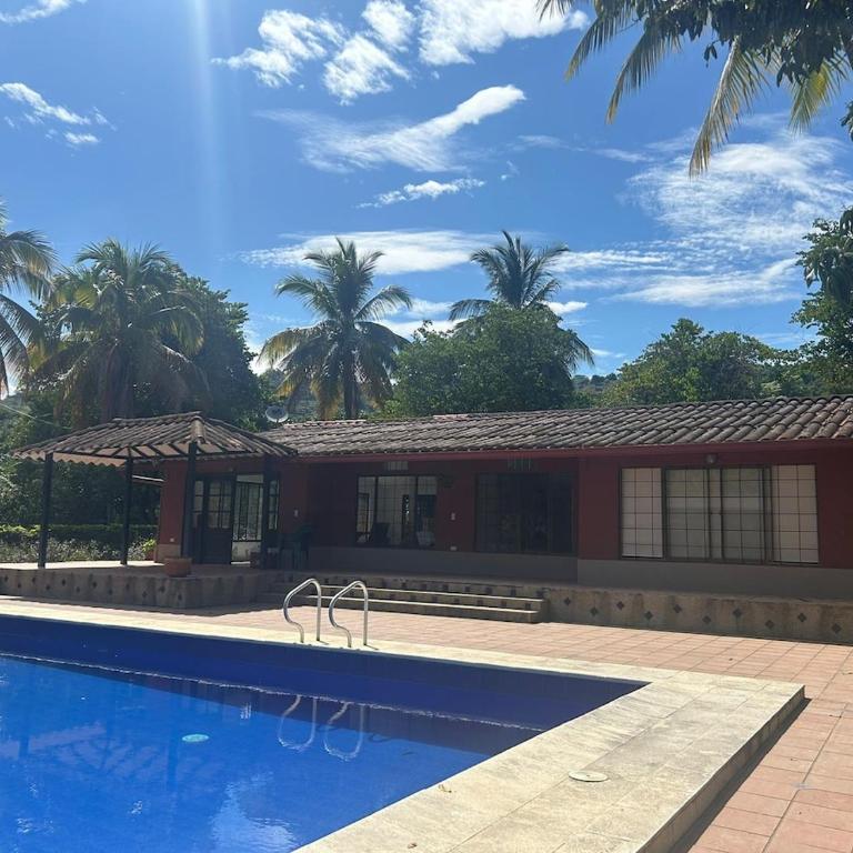 Casa Manatí Chambu San Joaquin - Casa de 3 dormitorios - 3