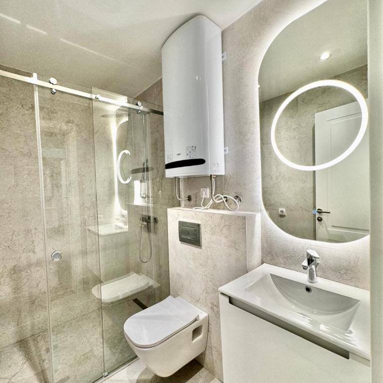 Vracar-Luxury Penthouse - Three-Bedroom Loft Apartment - 21