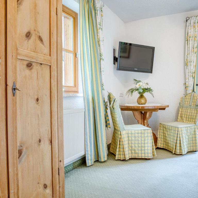 Hotel Edelweiß-Schlössl - Einzelzimmer mit Queensizebett - 2