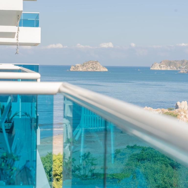 Apartamentos Luxury Frente al Mar - AR Rentals - Apartamento de 1 dormitorio con balcón y vistas a la montaña - 5