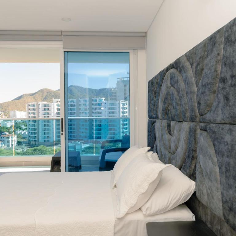 Apartamentos Luxury Frente al Mar - AR Rentals - Apartamento de 1 dormitorio con balcón y vistas a la montaña - 7