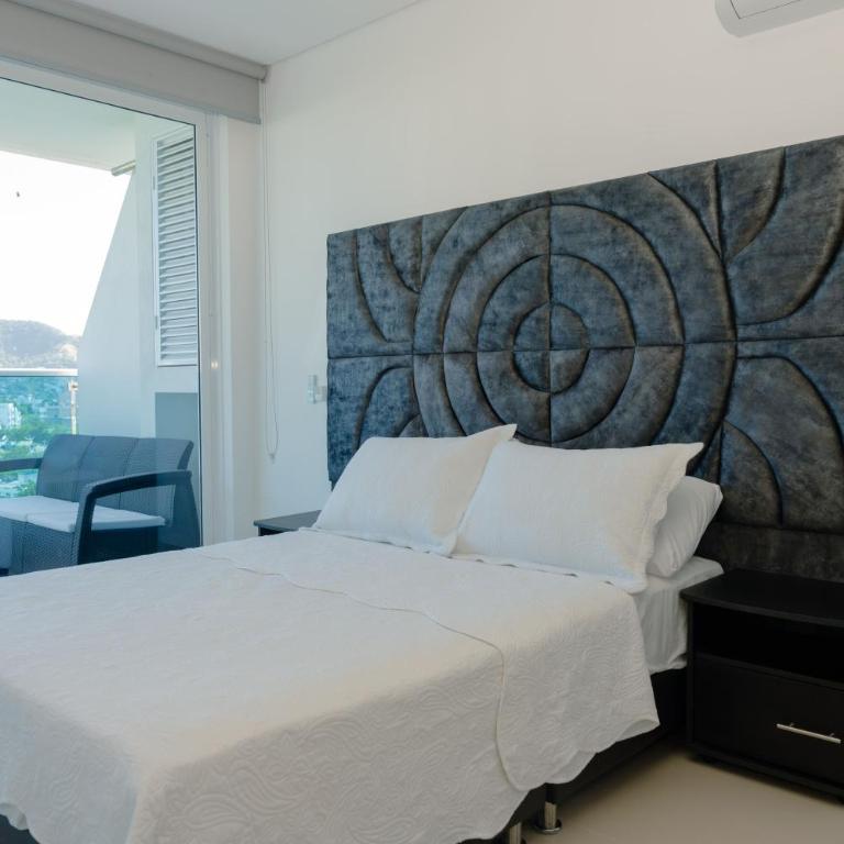 Apartamentos Luxury Frente al Mar - AR Rentals - Apartamento de 1 dormitorio con balcón y vistas a la montaña - 8