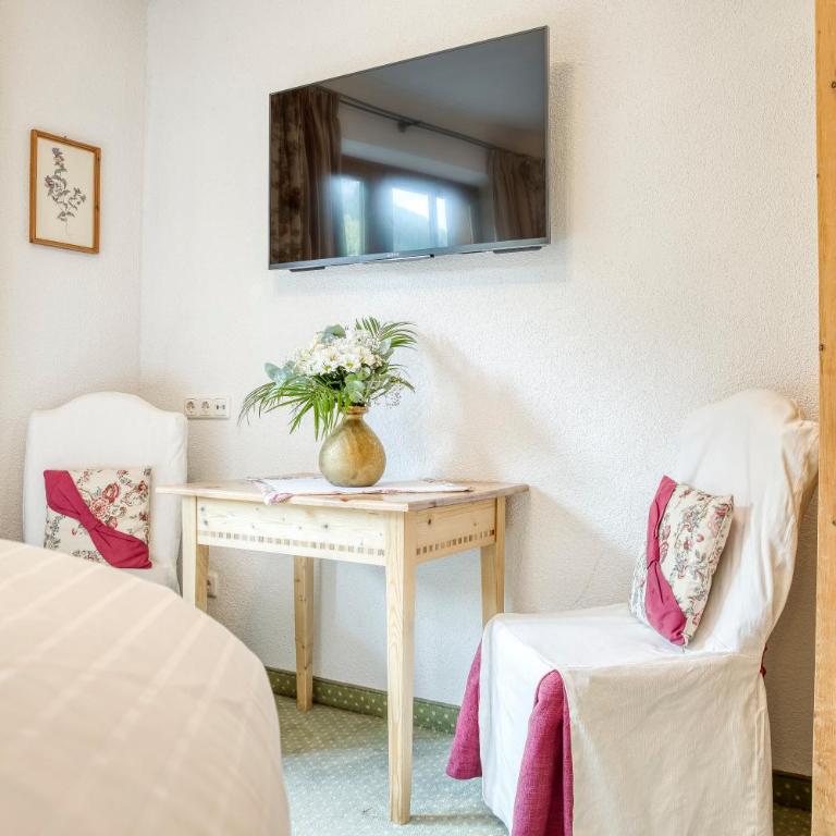 Hotel Edelweiß-Schlössl - Standard Doppelzimmer - 3