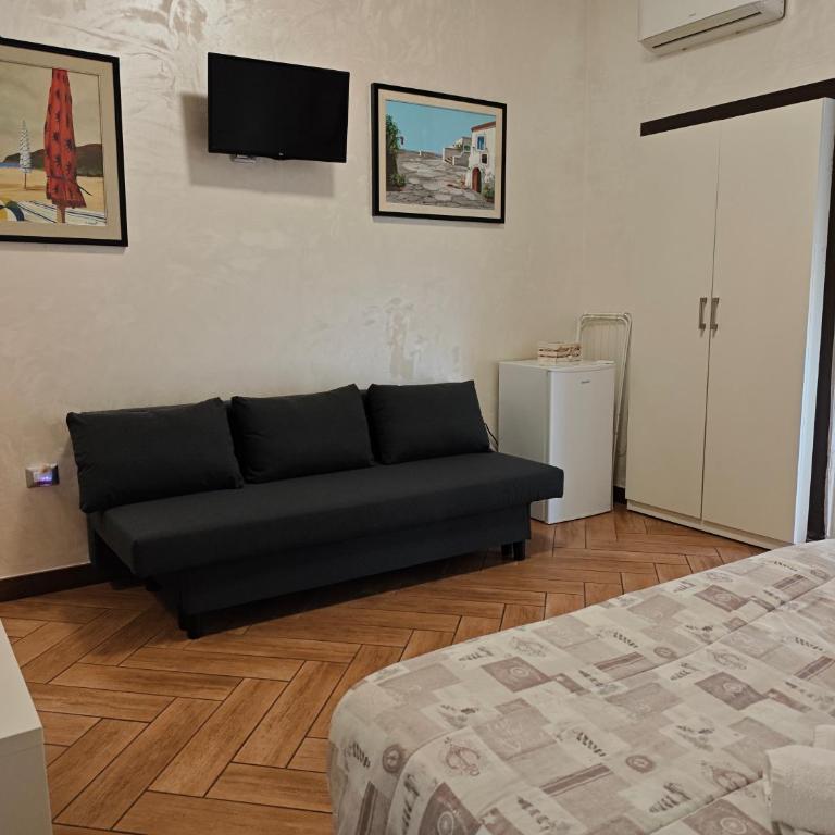 Cuscino e Cornetto - Camera Familiare con Bagno Privato - 44