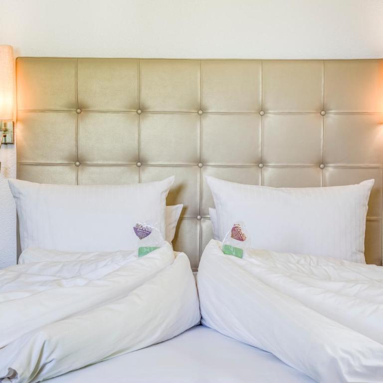 Hotel Edelweiß-Schlössl - Comfort Doppel- oder Standard Vierbettzimmer - 1