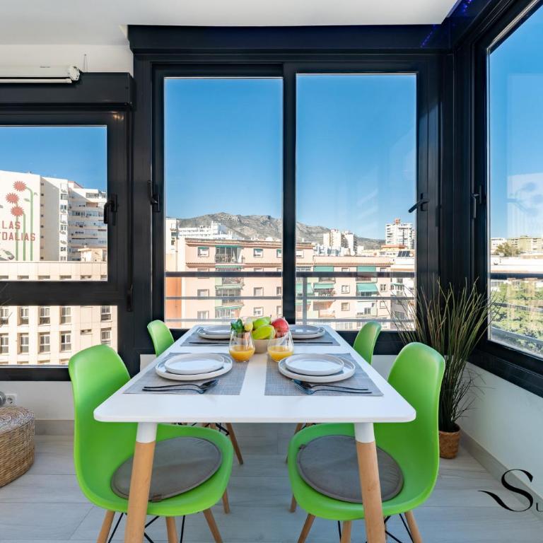 Exquisite Central 2 Bedroom apt, Pool, Views - Apartamento de 2 dormitorios con vistas parciales al océano - 9