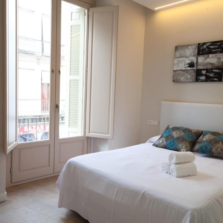 Apartamentos Pinar Málaga Centro - Carretería - Apartamento Superior de 2 dormitorios con balcón - 5