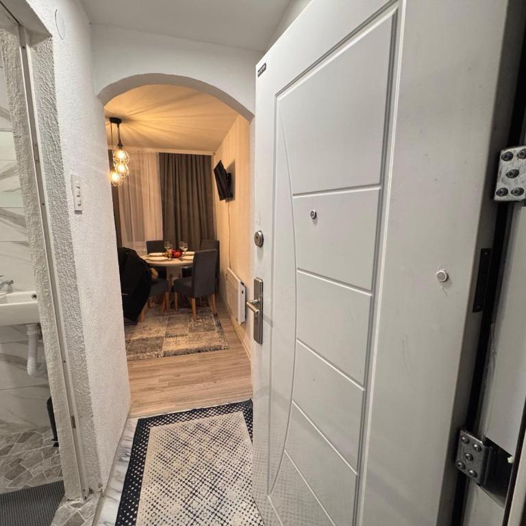Apartment Reyna - One-Bedroom Apartment - 25