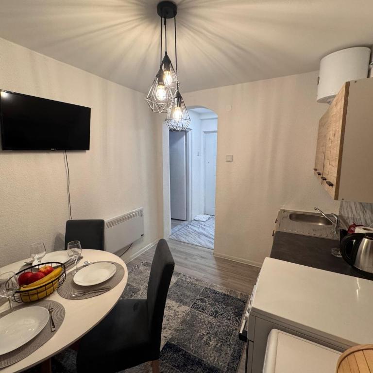 Apartment Reyna - One-Bedroom Apartment - 28